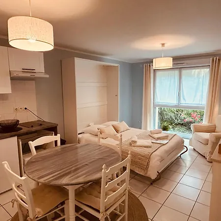 Apartment Proche Gare - Parking Privatif Individuel Clos *
